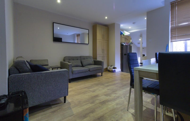 Grosvenor Road, Jesmond, Newcastle - Image 1